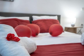 NEW Boutique Athens Heartbeat Kypseli !